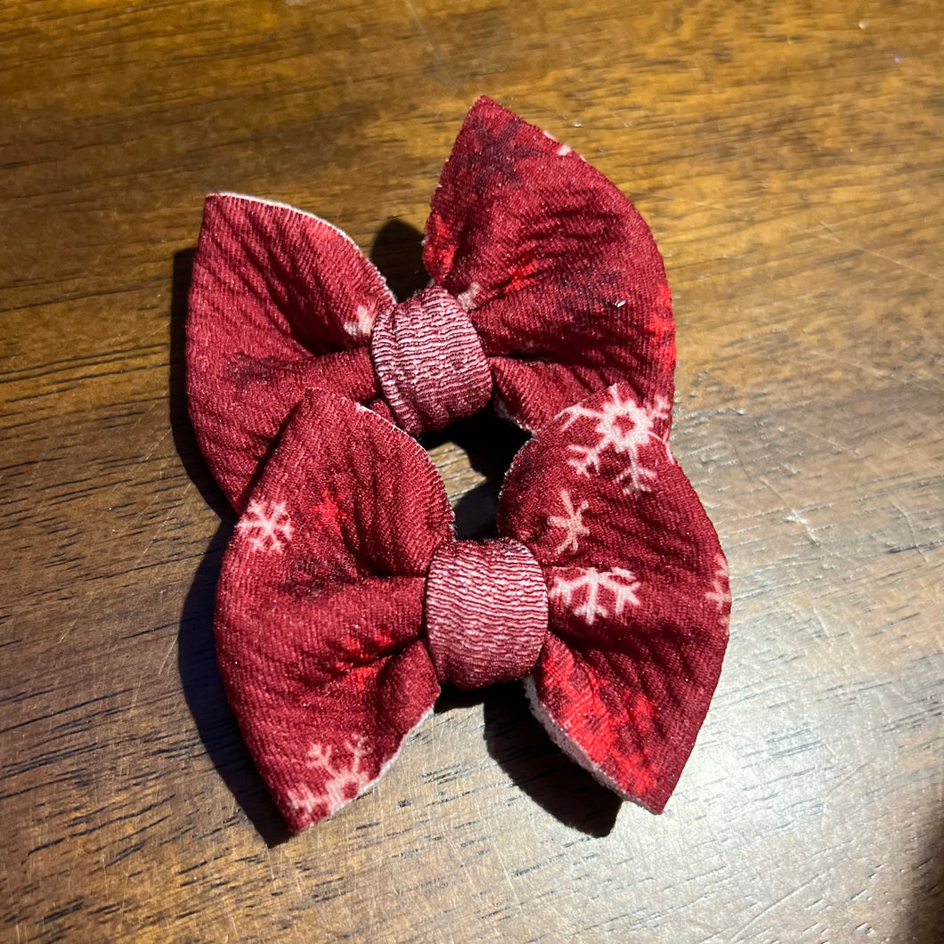 Maroon Snowflakes Micro Bows (2inch)